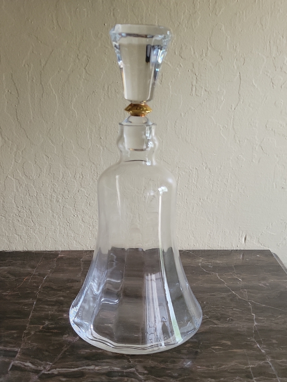 Mikasa Clear Glass Decanter with Gold AccentMikasa Liquor Decanter, Jamestown